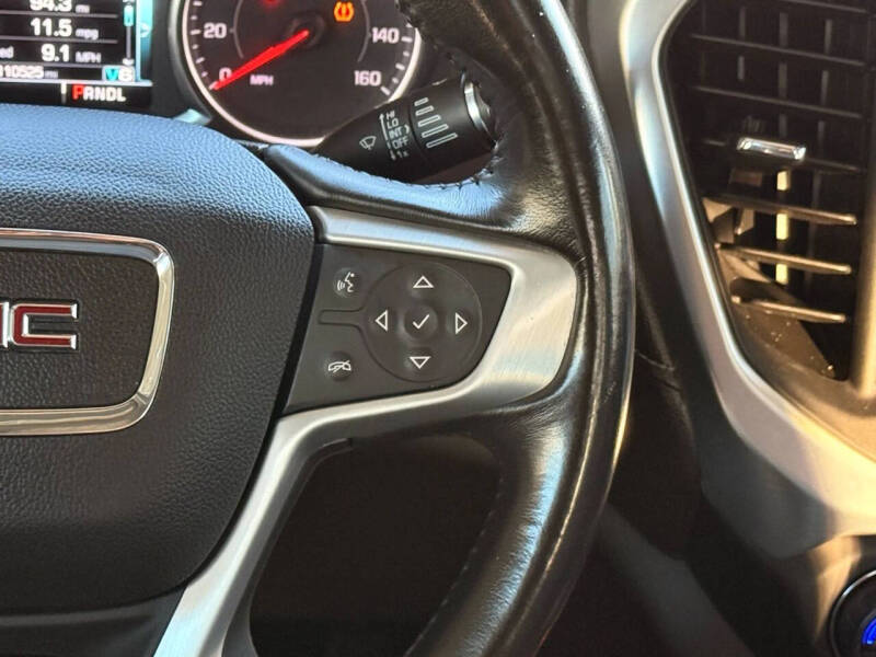 2018 GMC Acadia SLE-2