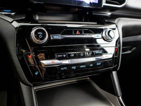 2024 Ford Explorer ST-Line
