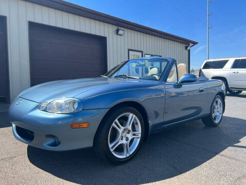 2005 Mazda MX-5 Miata for sale at Ryans Auto Sales in Muncie IN