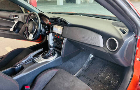 2016 Scion FR-S