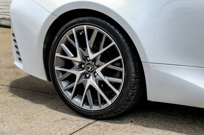 2016 Lexus RC 200t