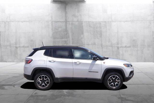 2024 Jeep Compass Trailhawk