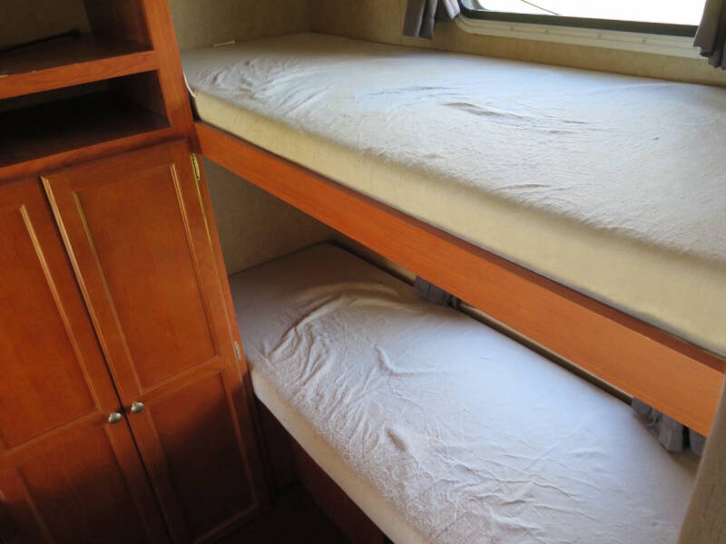 2010 R-Vision Condor TRAIL CRUISER