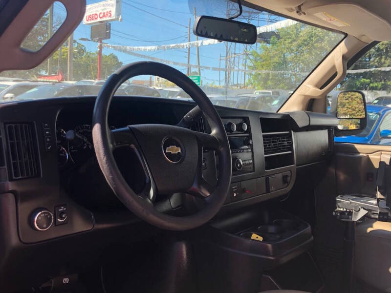 2016 Chevrolet Express 2500