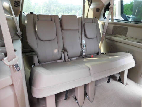 2014 Chrysler Town and Country Touring-L