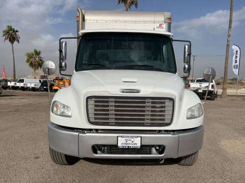 2012 Freightliner M2 106