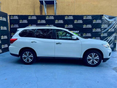 2018 Nissan Pathfinder SV