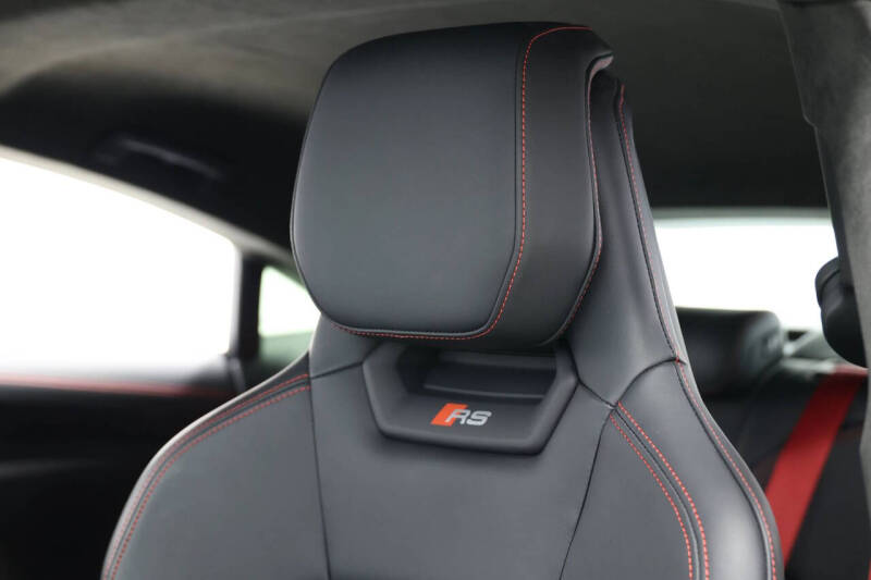 2022 Audi RS e-tron GT quattro