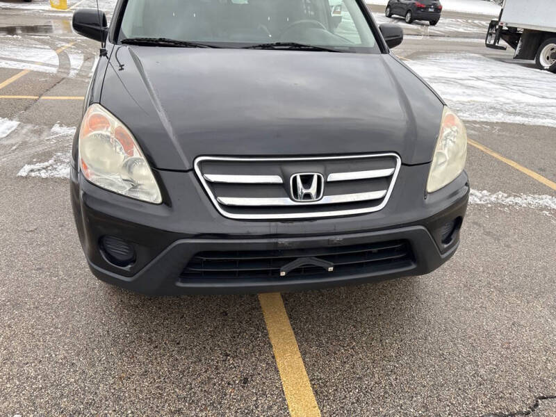 2005 Honda CR-V SE photo 2