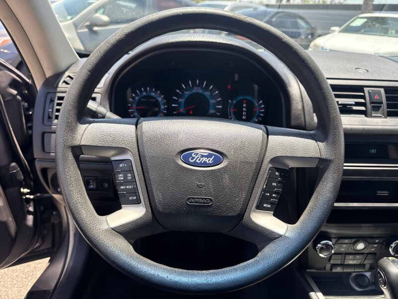 2011 Ford Fusion SE