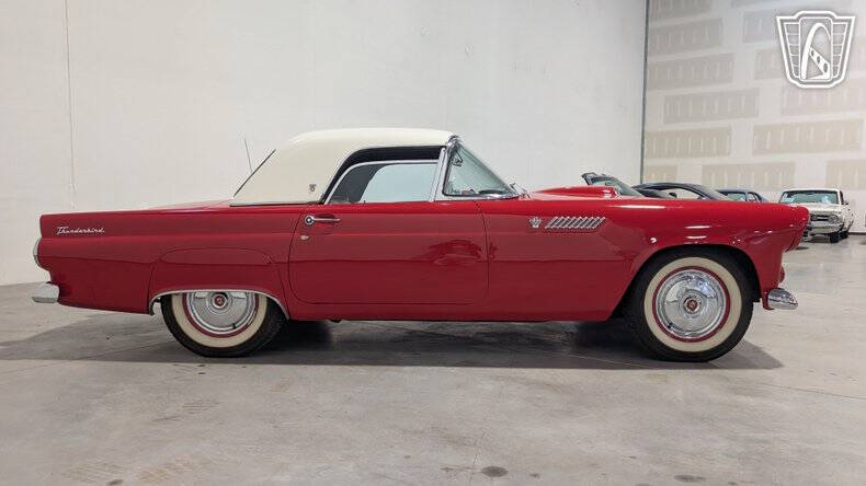 1955 Ford Thunderbird
