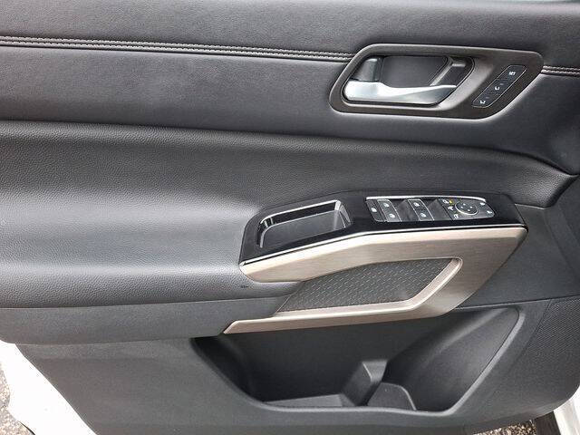 2024 Nissan Pathfinder Platinum