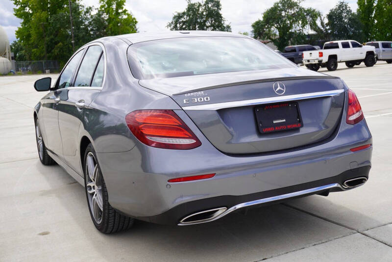 2019 Mercedes-Benz E-Class E 300