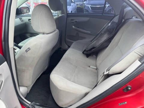 2011 Toyota Corolla LE