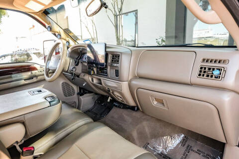 2004 Ford Excursion Eddie Bauer