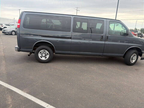 2017 Chevrolet Express LT 3500