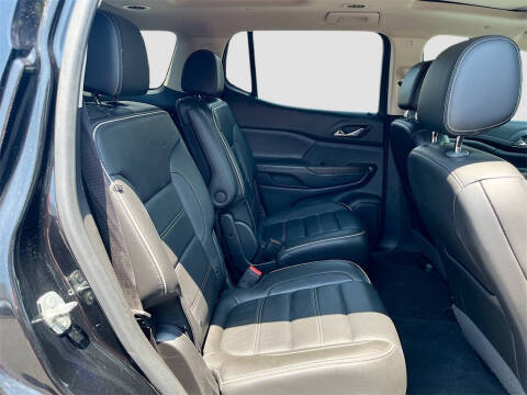 2020 GMC Acadia Denali