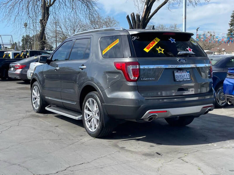 2017 Ford Explorer Limited