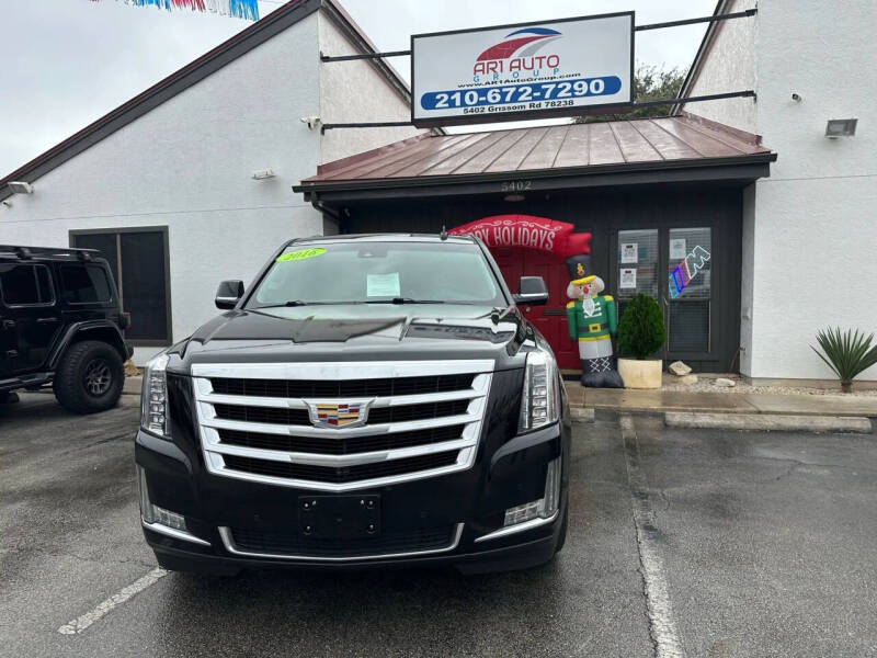 2016 Cadillac Escalade Luxury's photo