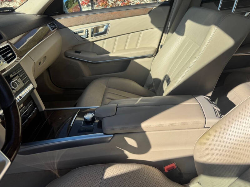 2014 Mercedes-Benz E-Class E 550 4MATIC