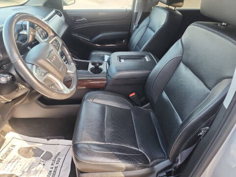 2017 GMC Yukon XL SLT