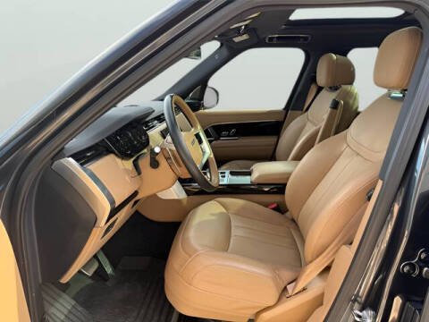2023 Land Rover Range Rover P530 SE