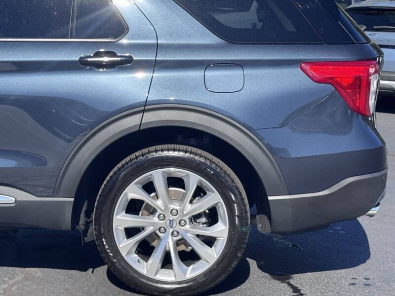 2023 Ford Explorer Platinum