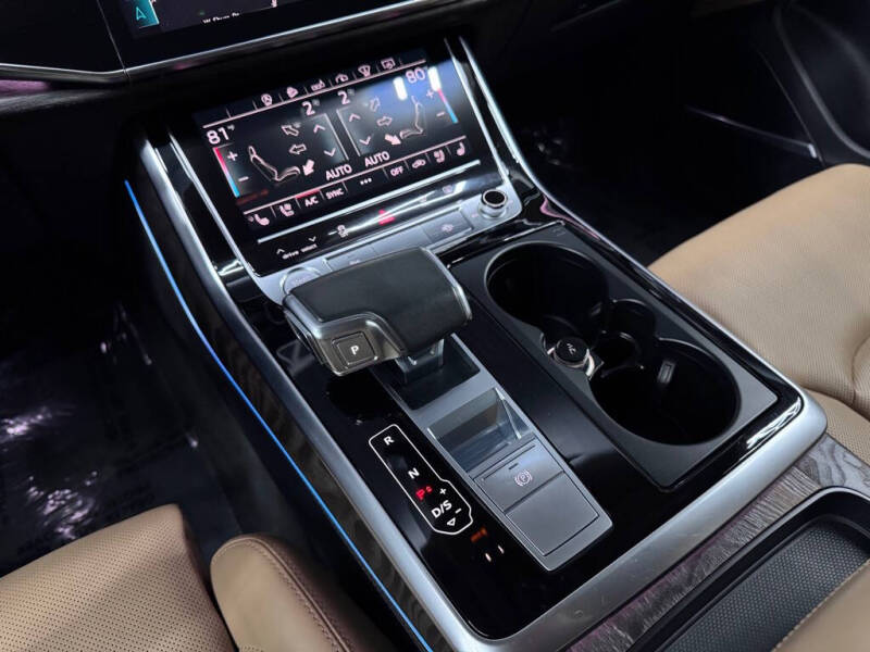 2020 Audi Q8 quattro Prestige 55 TFSI