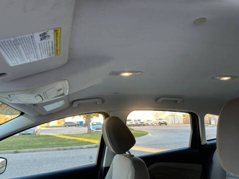 2014 Ford C-MAX Hybrid SE