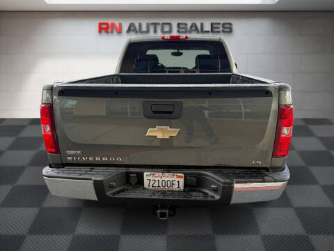 2011 Chevrolet Silverado 1500 LS