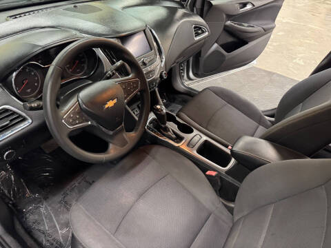 2019 Chevrolet Cruze LS