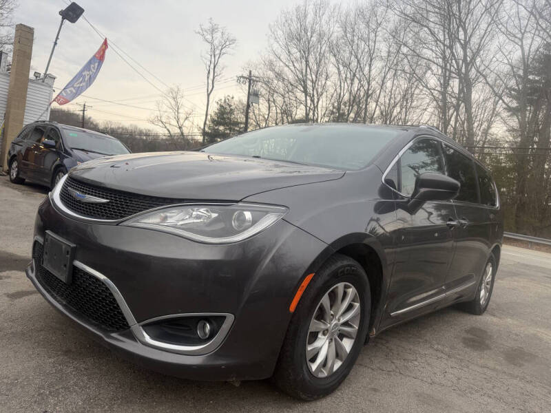 2018 Chrysler Pacifica Touring L