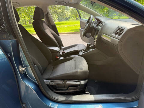 2016 Volkswagen Jetta