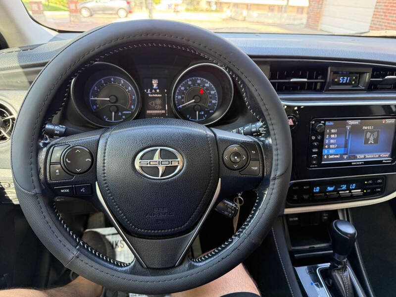 2016 Scion iM