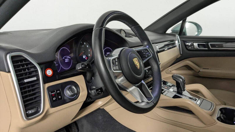 2021 Porsche Cayenne Coupe
