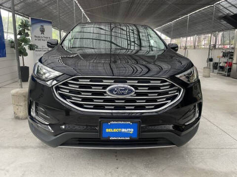 2022 Ford Edge Titanium