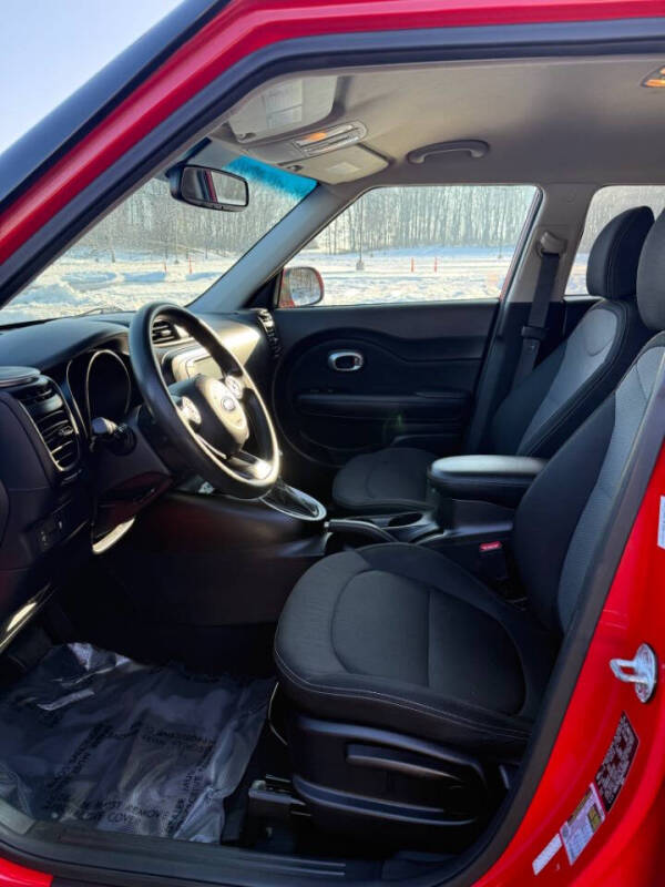2017 Kia Soul +