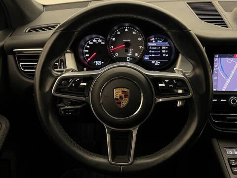 2020 Porsche Macan S