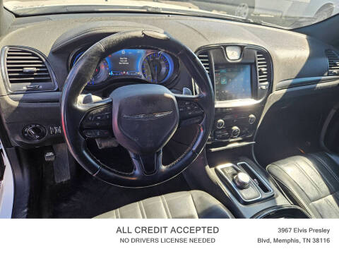 2016 Chrysler 300