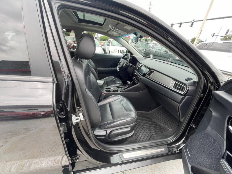 2017 Kia Niro Touring