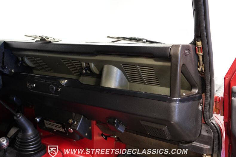 1991 Land Rover Defender