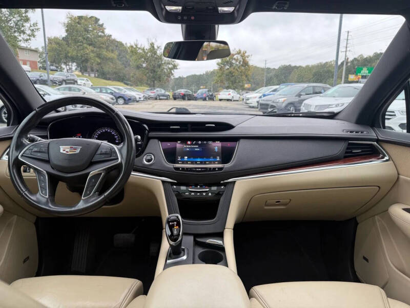 2017 Cadillac XT5 Luxury