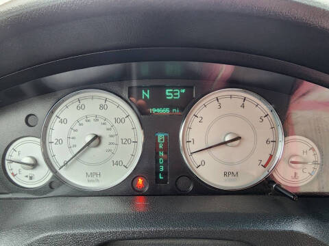 2005 Chrysler 300 Limited