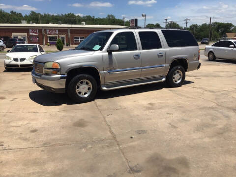 2004 GMC Yukon XL for sale at 4 B CAR CORNER in Anadarko OK