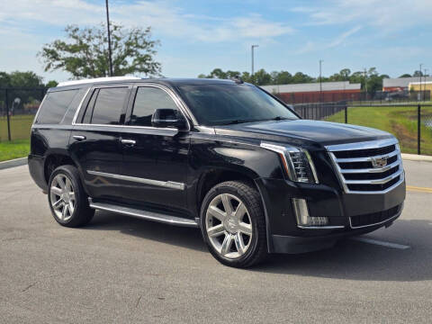 2017 Cadillac Escalade Luxury