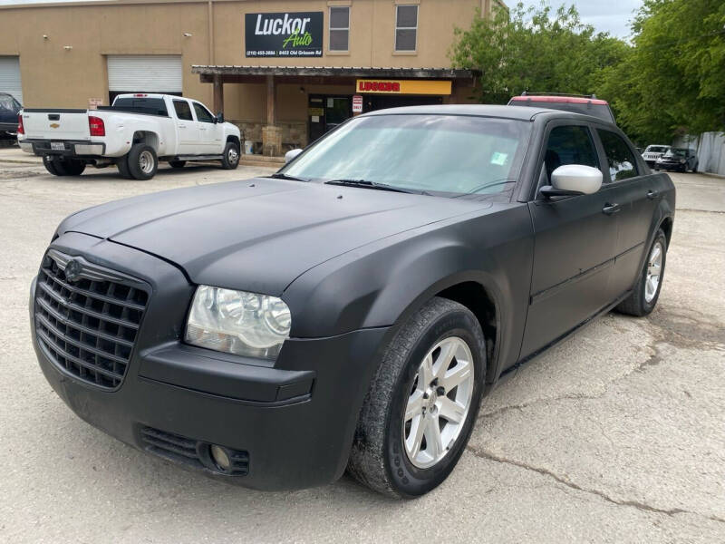 2007 Chrysler 300 for sale at LUCKOR AUTO in San Antonio TX