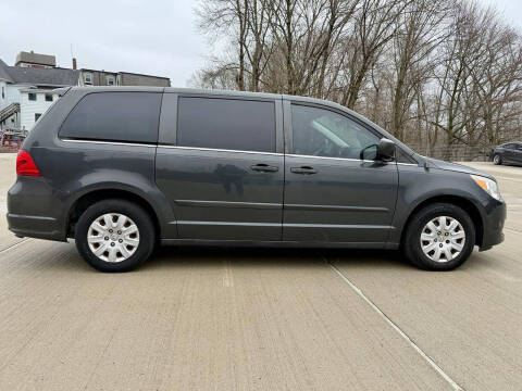 2012 Volkswagen Routan S