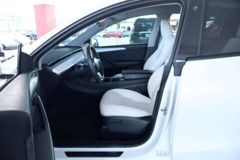 2023 Tesla Model Y Long Range