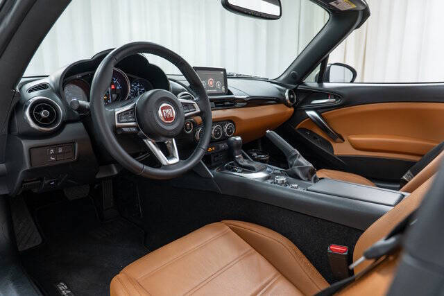 2018 FIAT 124 Spider Lusso