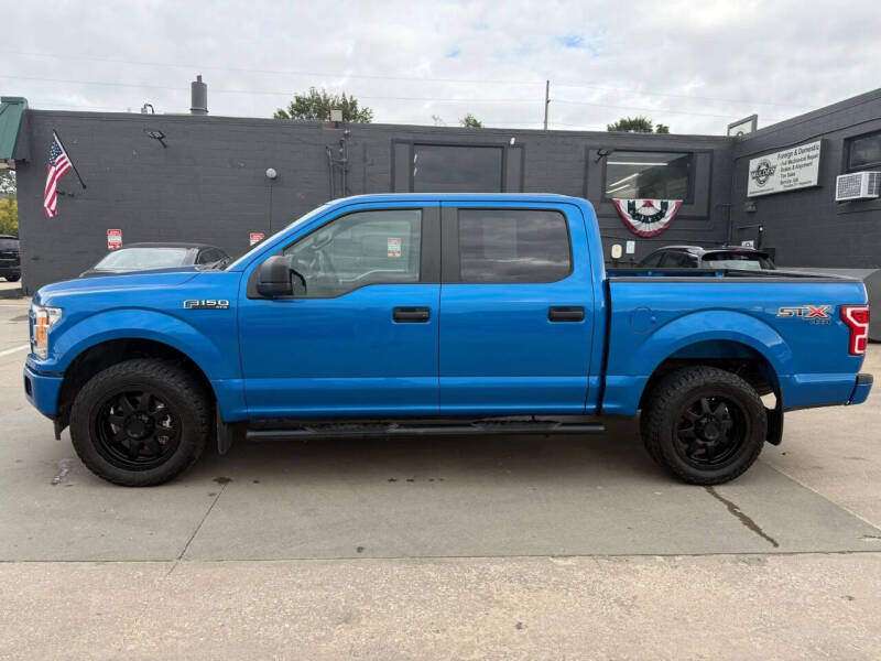 2019 Ford F-150 XL's photo